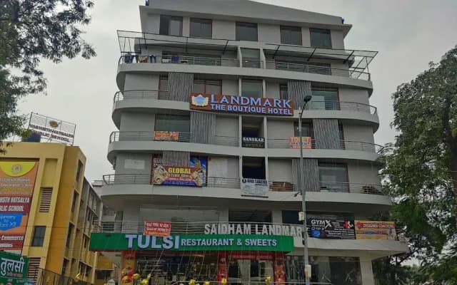Hotel KHS Landmark Prayagraj - The Boutique Hotel