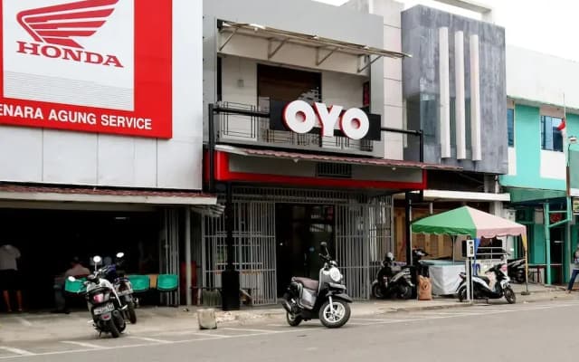 Hotel O Monalisa Residence And Cafe