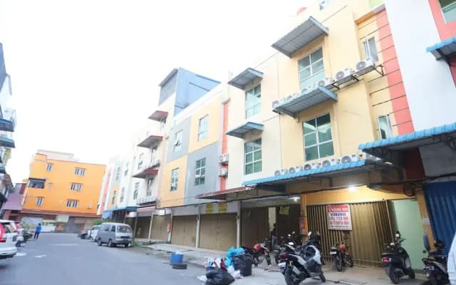 Hotel O Penginapan Pelangi