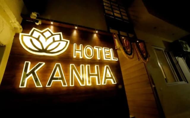 Kanha Hotel
