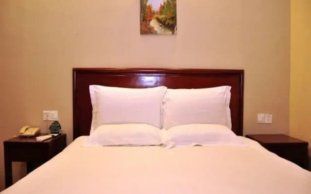 Green Tree Inn Xiamen University Business Hotel