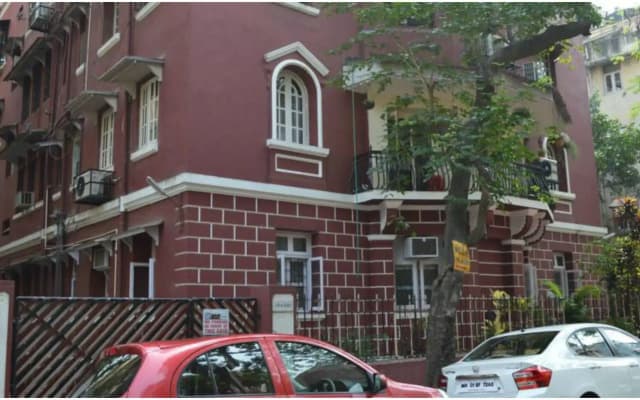 Bentleys Hotel Colaba
