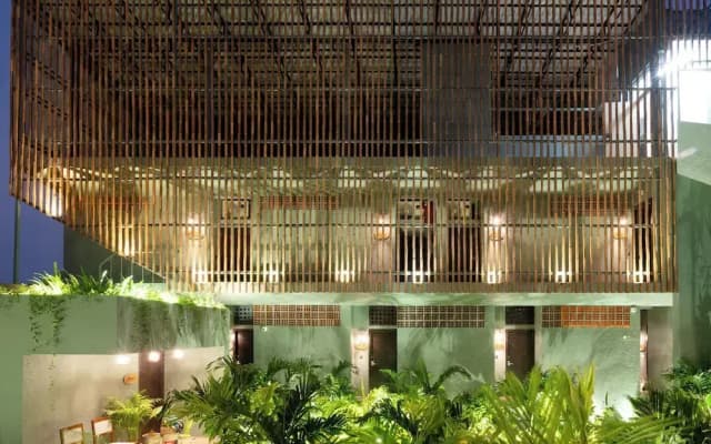Nomads Resort - Destination Stays