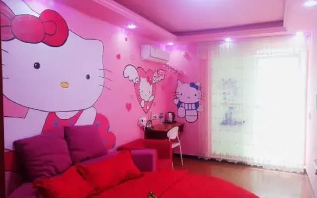 Six Rooms Homestay (Jiangxi Olympic Sports/ Normal University)