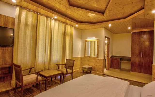 Golden Peak Manali