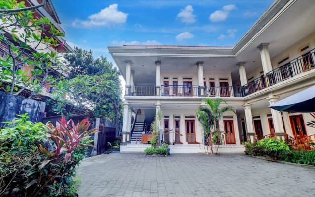 Collection O Budget Door Legian Inn @Poppies Road