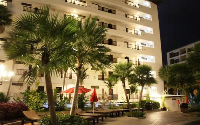 Sunday Wongamat Privacy Pattaya