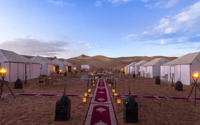 Sanmao Desert Luxury Camp