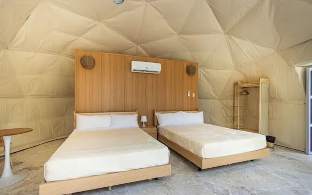 Bubble Glamping, Family 2 Beds, we Have a 12 Units Like This!
