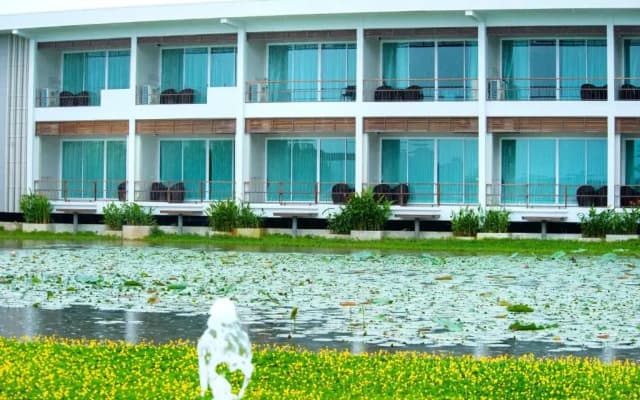 Baan Rim Ao