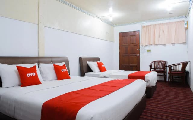 OYO 90037 The 7 Lodge Tambunan
