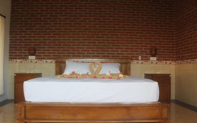 Eliska Sari Bungalows