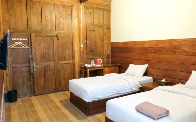 Pendhapa Art Space - Pas Limasan Homestay