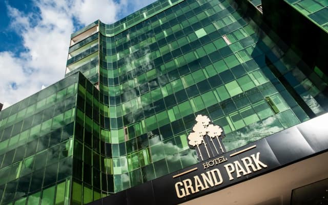 Hotel Grand Park
