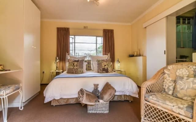 Rockfig Cottage for 2 People With Wonderful Private Terrace in Garden!