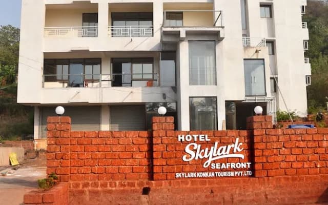 The Byke Skylark Seafront Resort, Dapoli