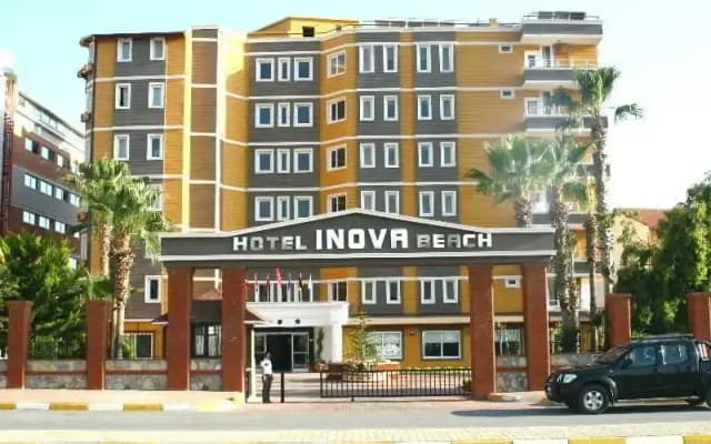 Senza Inova Beach Hotel