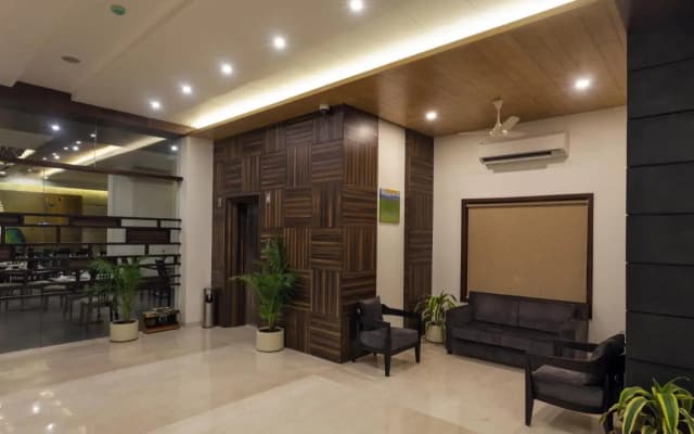 Hotel Chaitali Pure Veg