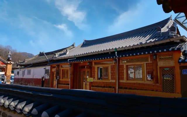 Jeonju Saenghwangtobang Pension
