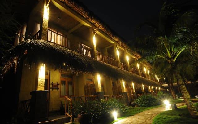 Aroma Beach Resort & Spa