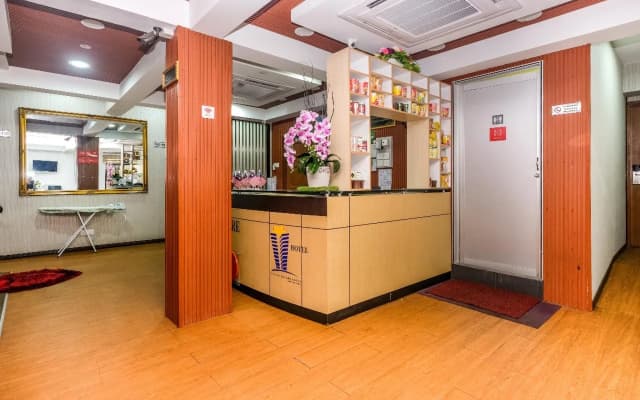 Bintang Square Hotel