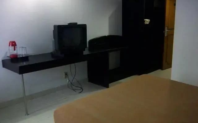 Amans Inn