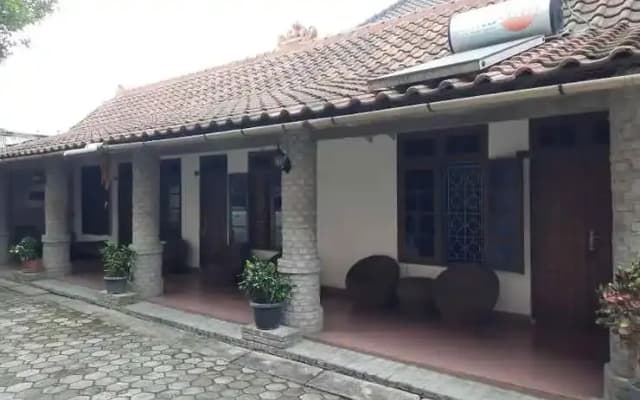 Sari Homestay