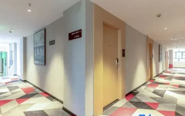 Shankee Hotel (Dongguan Shi Qishi Town Kesan Examination Hall)