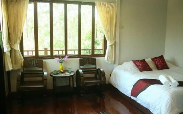 Baan Saranrom