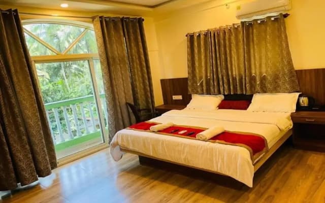 Goa Holiday Beach Resort