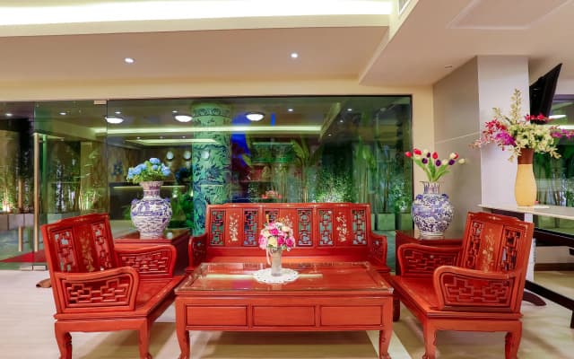 Rung Aroon Hotel By Le Siri