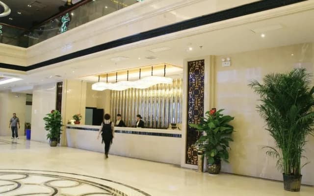 Meyes International Hotel