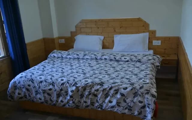 Taj Guest House