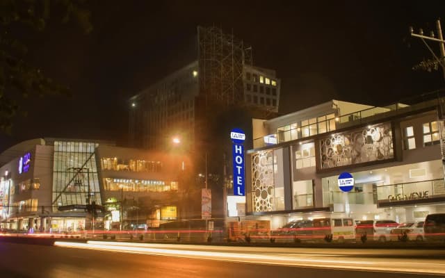 1A Express Hotel