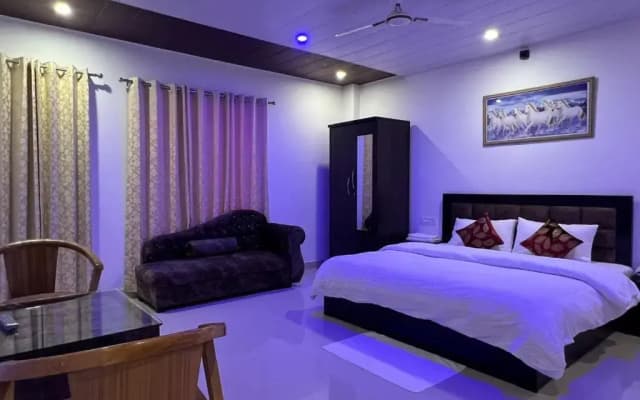 Hotel Prince Valley