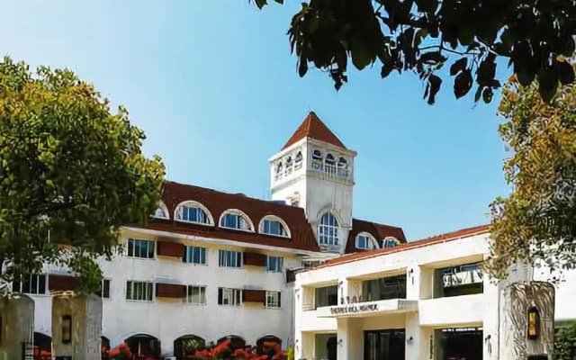 Haiyan Nanbei Lake Jinniushan Manor