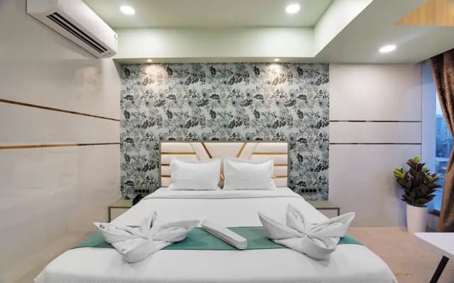 Hotel Regal Heaven