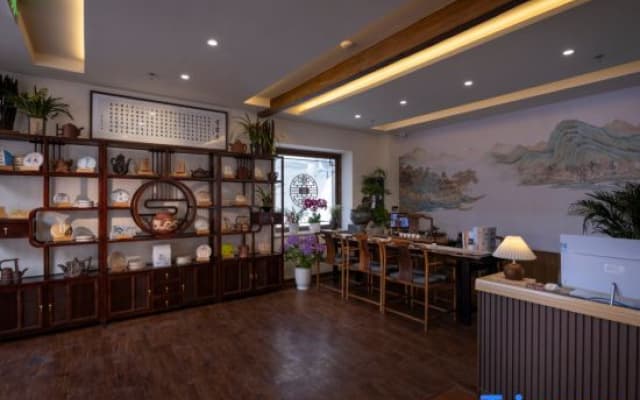 The Ripplewood Sanctum-Lijiang Old Town Mufu Branch-English service and tour arrangement