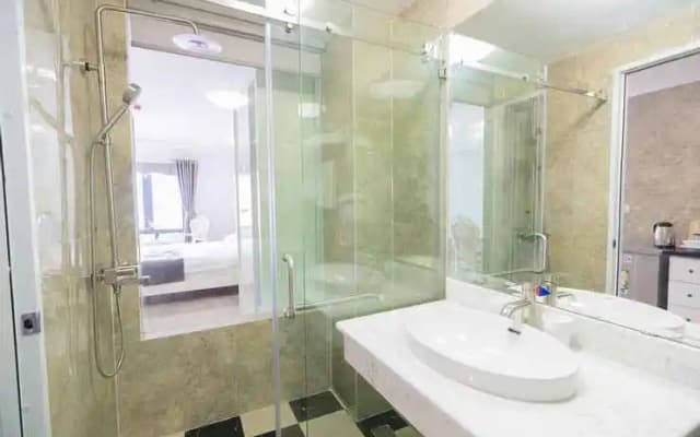 Tan An Palace Hotel & Serviced Apartment
