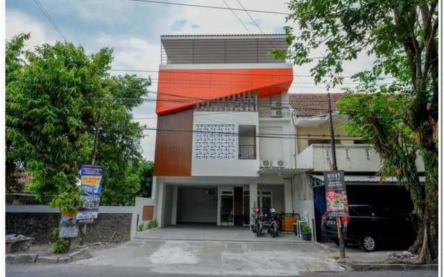 RedDoorz near Sleman City Hall 2