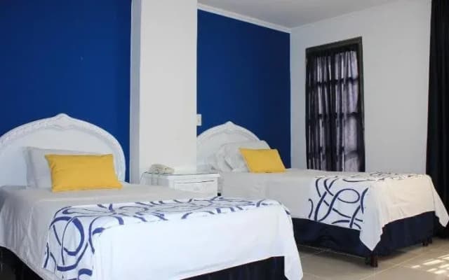 Hotel Suite Santa Rosa