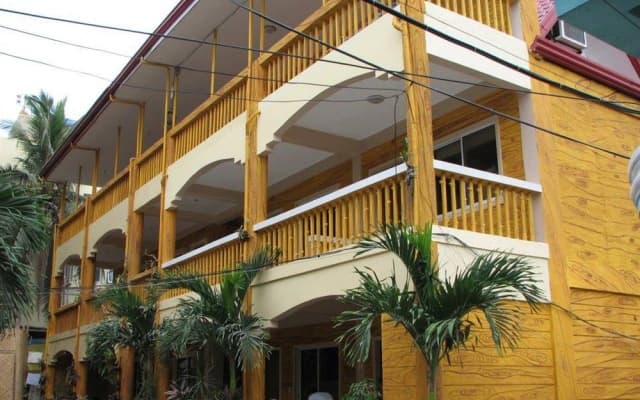 La Oviedo Villa Resort