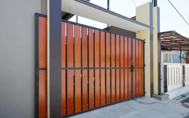 RedDoorz Syariah near Stasiun Tegal