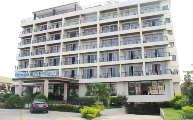 Chatkaew Hill and Residence