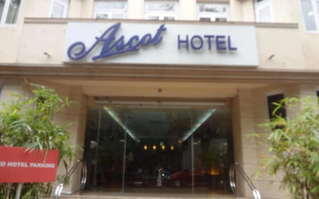 Ascot Hotel