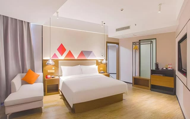 Borrman Hotel (Hezhou Lingfeng Plaza)