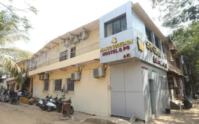 Mango Goregaon Hostel & PG