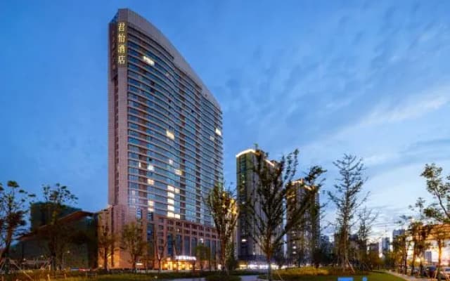 Changzhou Junyi Hotel (Zhongwu Plaza)