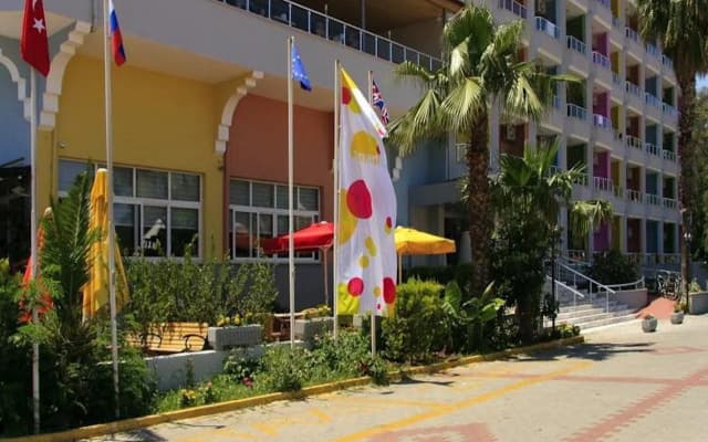 Vela Hotel - All Inclusive