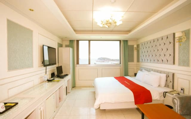 Yeosu Beach Hotel